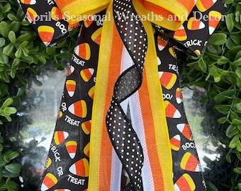 Halloween bow, orange/yellow/white bow, candy corn bow, decorative bow, lantern bow, porch light bow, wreath bow, door hanger bow