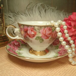Shafford Handpainted Vintage &quot;Japan&quot; Edition Tea Cup and Saucer Bone China 1940&#39;s