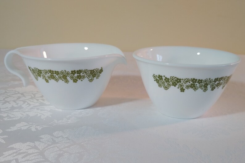 Corelle Creamer & Sugar Bowl Spring Blossom / Crazy Daisy Vintage 1970