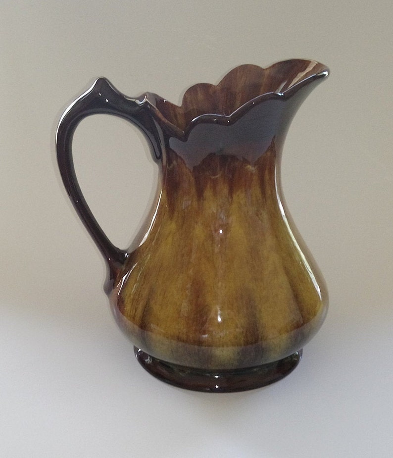 BMP Harvest Gold Pitcher / Vase Vintage Blue Mountain Etsy Canada