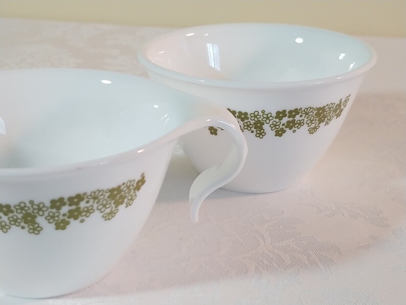 Corelle Creamer & Sugar Bowl Spring Blossom / Crazy Daisy Vintage 1970