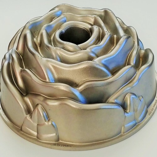 88737 Nordic Ware Stained Glass Bundt Cake Pan Etsy