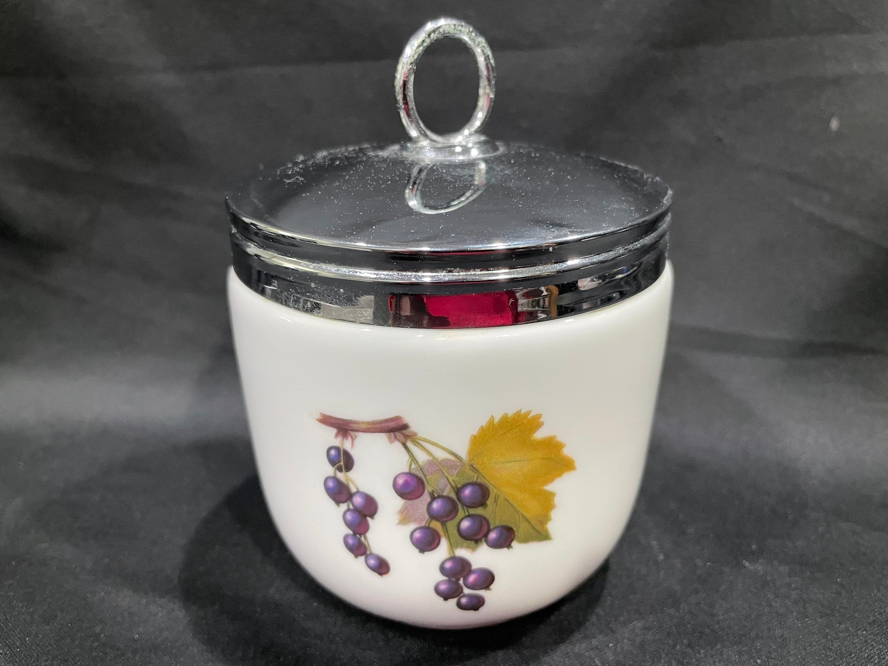 Royal Worchester Maxine Evesham Golden, Plumn Cherries and
