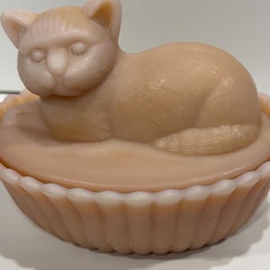 Westmoreland, Pink Milk Glass Cat-in-nest, Pressed Glass, Milk