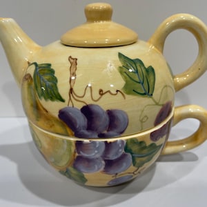 Zrike, Tea for One, Yellow Teapot with Grapes Berries and a Pears and Teapot, Individual Teapot and Nesting Cup