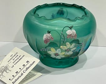 Fenton Art Glass Handblown Aqua Green Coin Dot Crimped Edge