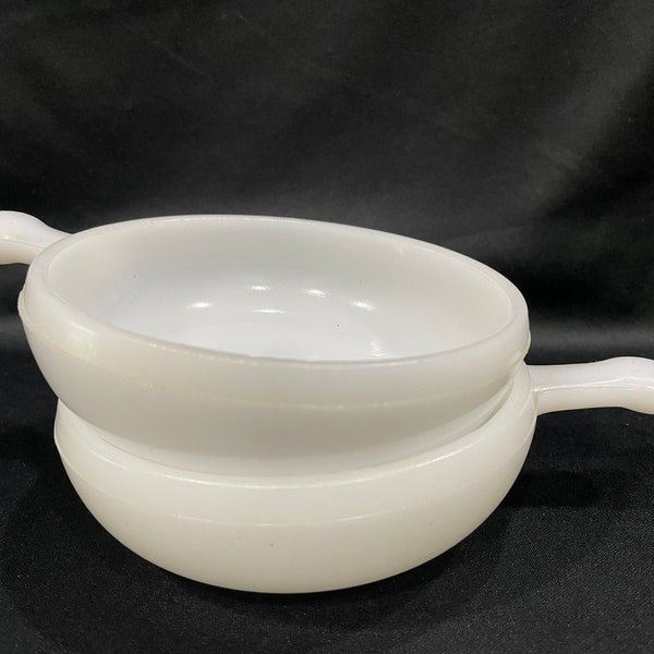 Glasbak Milk Glass Soup/Chili Bowls with Lug Handle - Set of 2