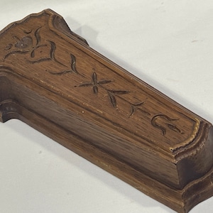 Homco Accents Syroco Wall Pocket, Wooden Look Wall Pocket