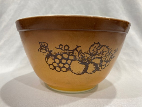 Vintage Pyrex, Old Orchard, 401 1.5 Pint Mixing Bowl - Etsy