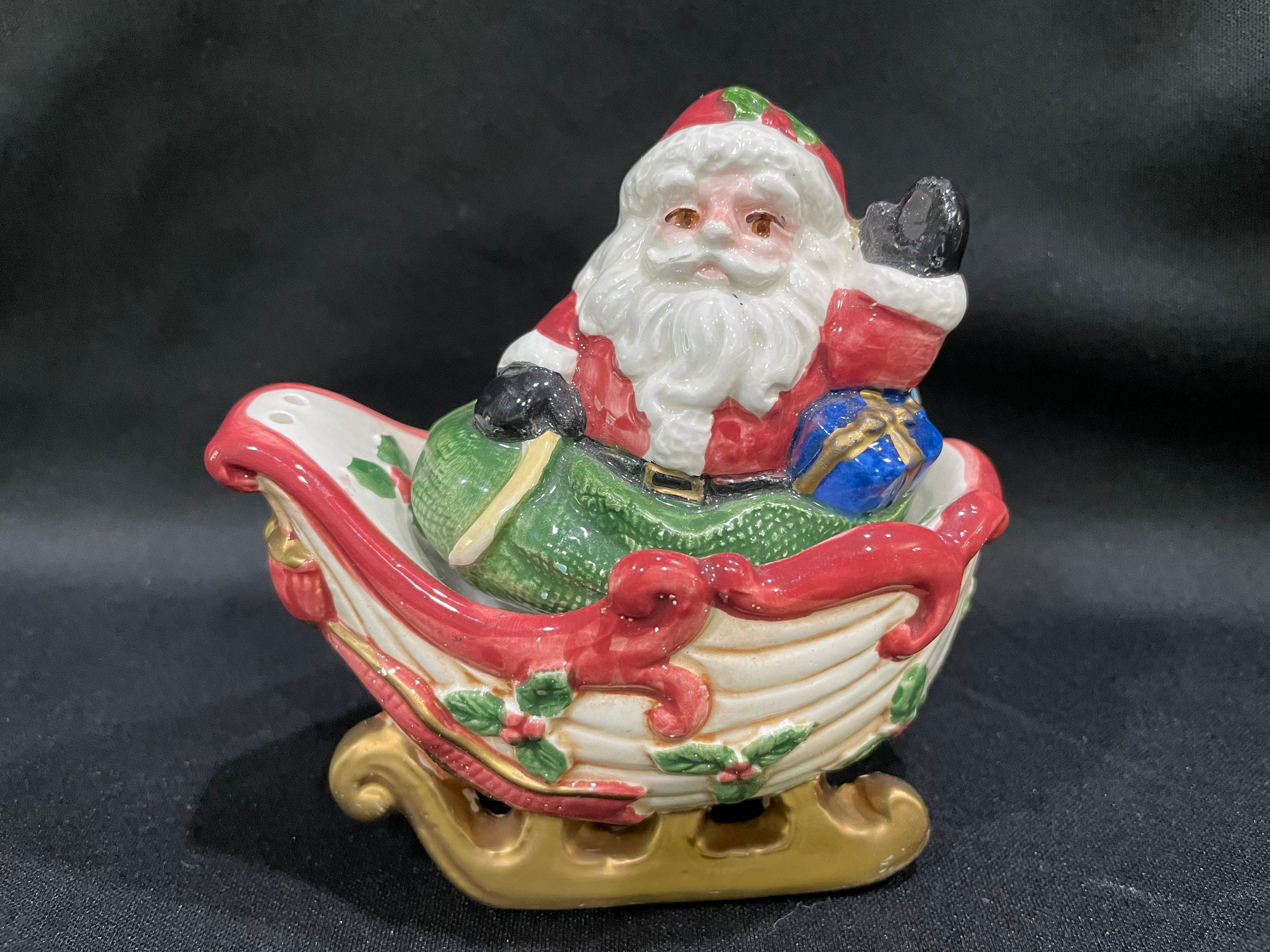 Fitz & Floyd Santa's Sleigh Salt and Pepper, Nesting Santa and
