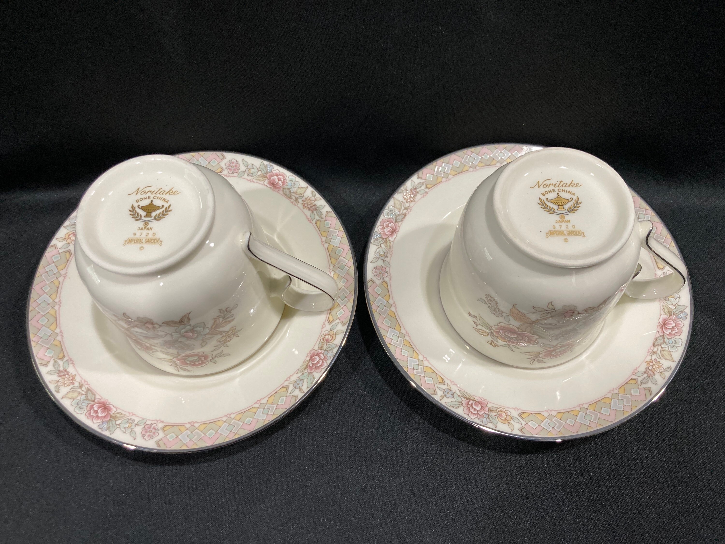 Noritake Bone China, 9720, Imperial Garden, Cups and Saucers - Set 