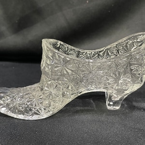 Fenton  Daisy and Button Slipper, Clear Princess Slipper