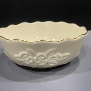 Lenox Rose Blossom Bowl, Bone China Gold Trimmed Scalloped Edge Bowl, Candy Bowl