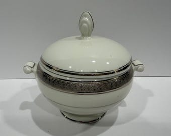 Palatial Platinum, Mikasa Bone China Sugar Bowl with Silver Trim