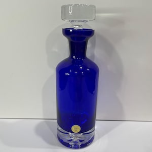 Block Cobalt Wine Decanter, Mouth Blown Blue Decanter with Clear Stopper, Blue Barware