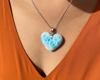 Beautiful Heart Pendant in Larimar AAA. Turtle back. in silver 9.25