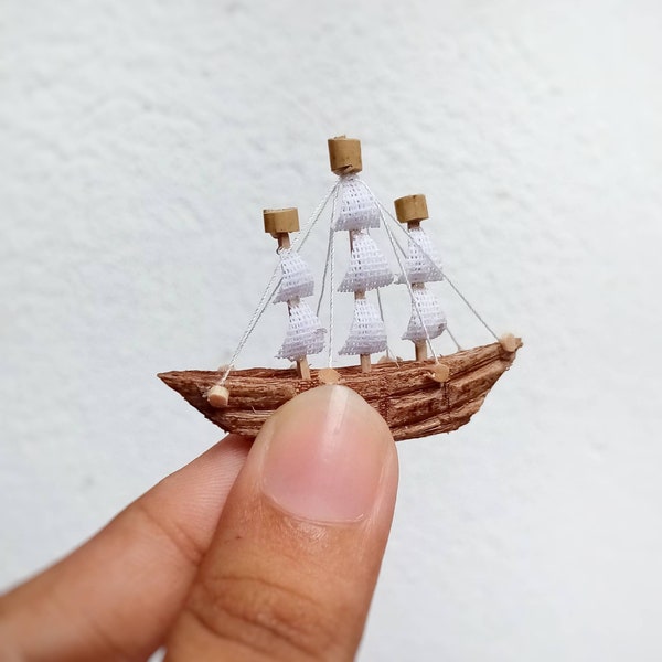 Miniature ship tiny sailing ship boat sail mini ship shelf display tiny boat