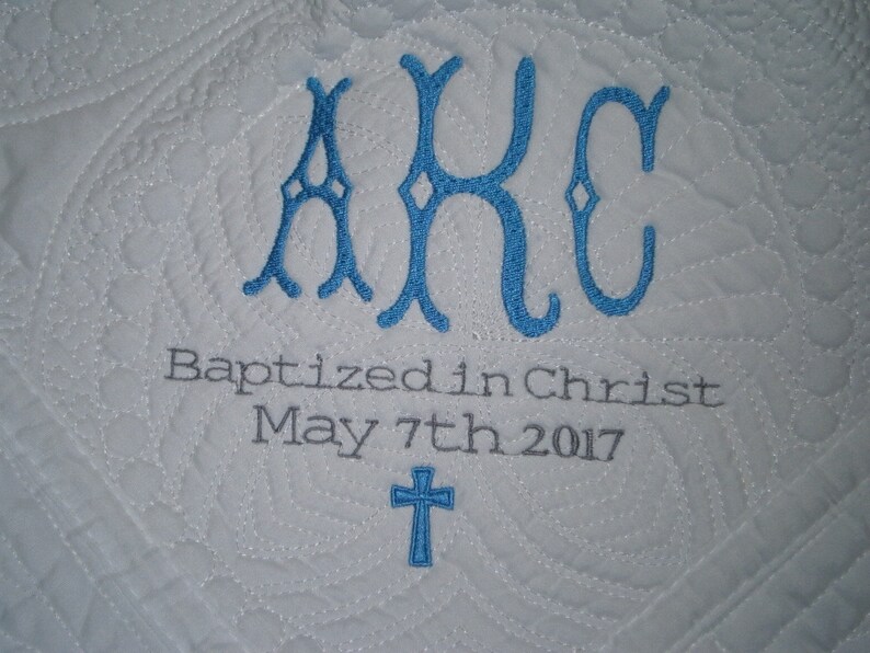 Custom Baby Quilt Embroidered Quilt Baby Quilt Personalized Baby Quilt Baby Blanket Personalized Baby Blanket Unique Baby Shower Gift