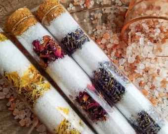 All Natural Foot Soak: Dead Sea Salts, Organic Herbs Spa Kit