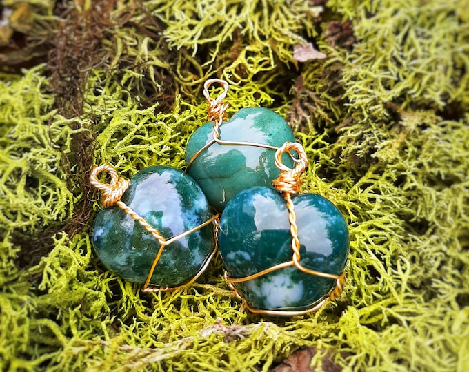 18k Gold Moss Agate Heart Necklace Pendant with Cord, genuine stone meditation crystal, wire wrapping witch jewelry