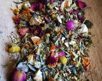 Té a la hora de la luna: calambres menstruales, hinchazón del dolor, té de hierbas gourmet de hojas sueltas orgánicas artesanales artesanales y silvestres