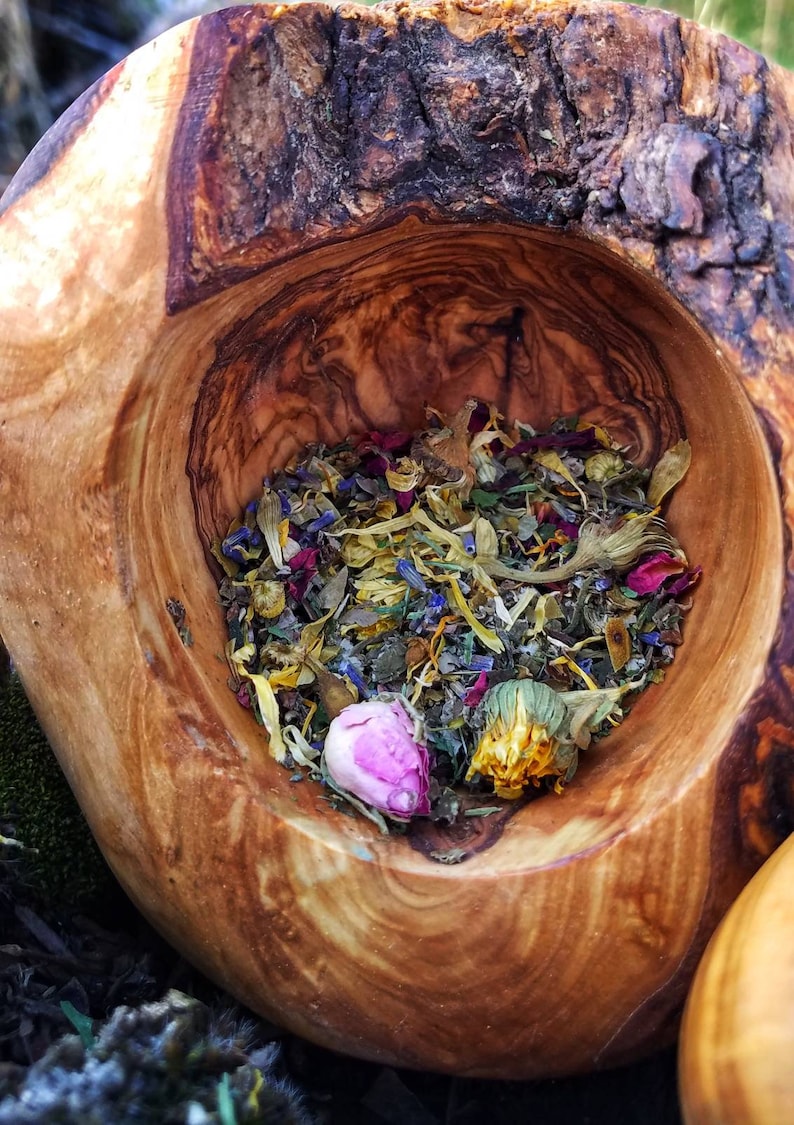 Postpartum herbal sitz bath  soothing herbal bath tea  speed image 1