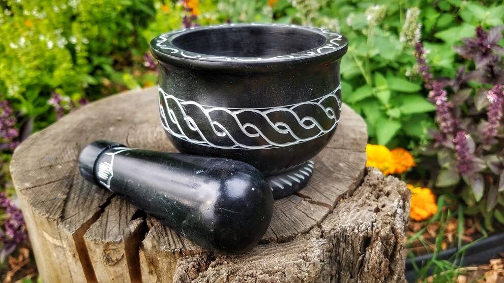 XL Mortar and Pestle Set, Marble Mortar, Cast Iron Cauldron, Etched