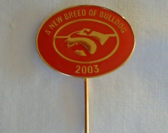 Footscray Western Bulldogs AFL-VFL Football 2003 Members Badge Pin