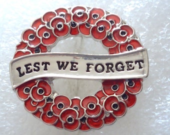 Anzac Day The Great War Lest We Forget Commemorative Poppy Wreath Badge-Pin