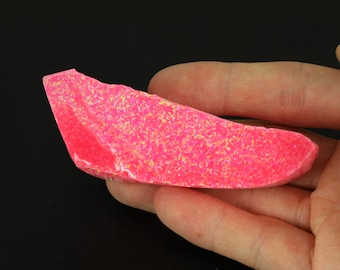Bello Opal 51g OP42 Hot Pink UV Reactive Lab grown created synthetic opal rough block slab for wood resin pendant charm silver chain inlay
