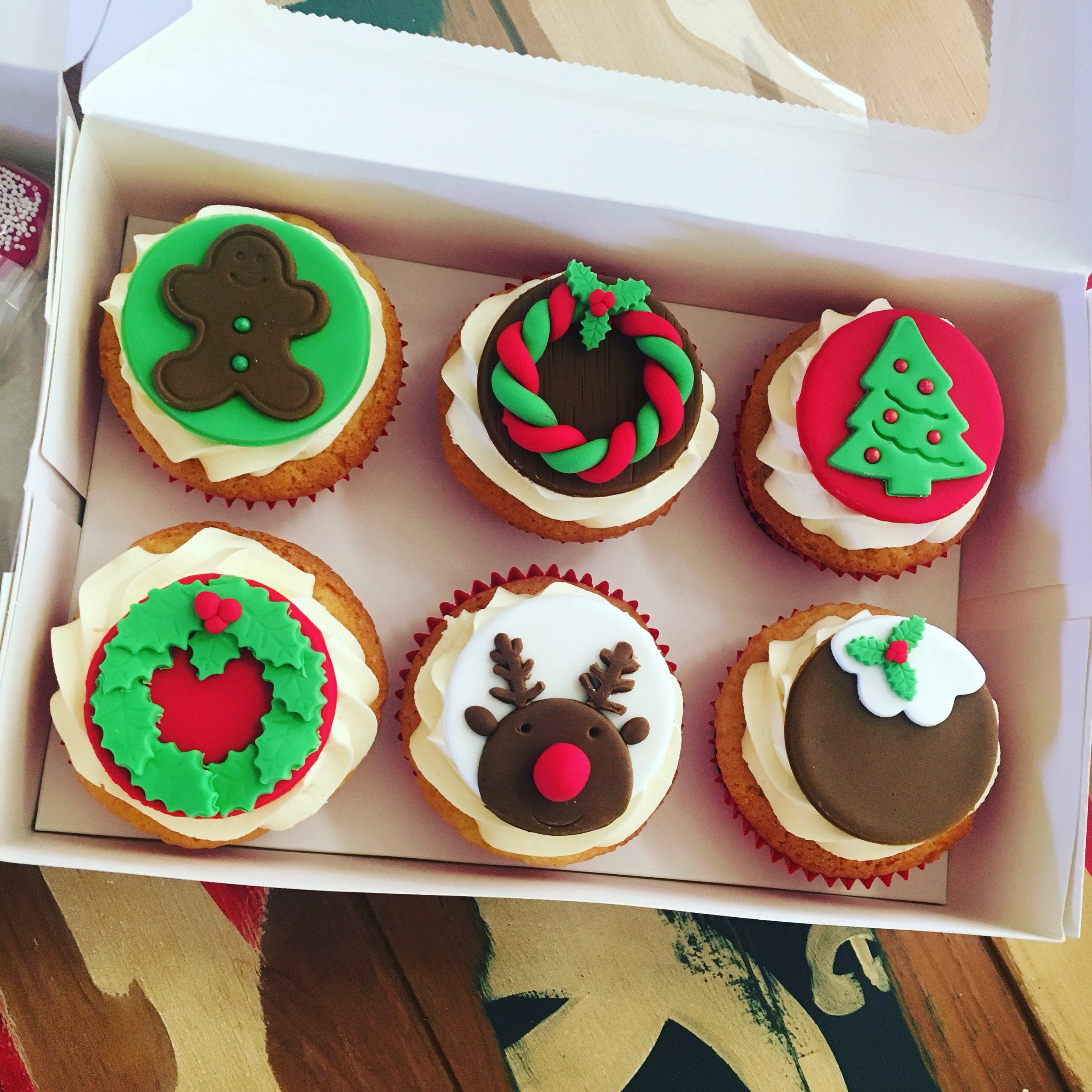 Fondant Christmas Toppers