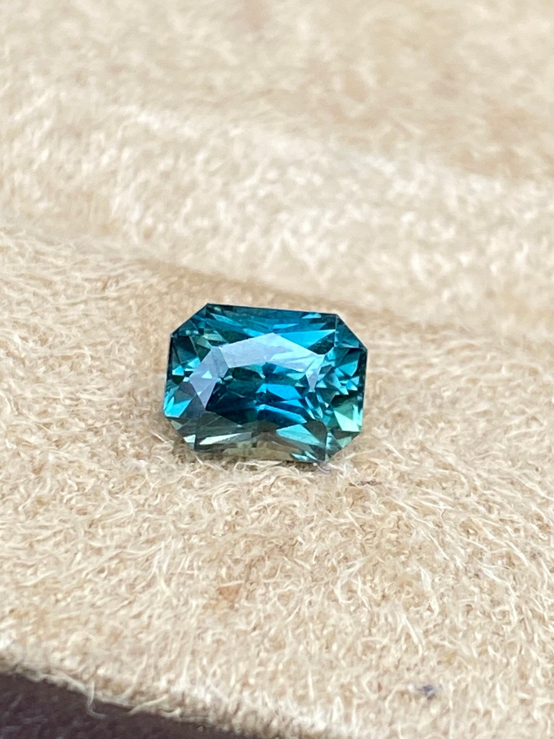 green sapphire price per carat green sapphire price per carat