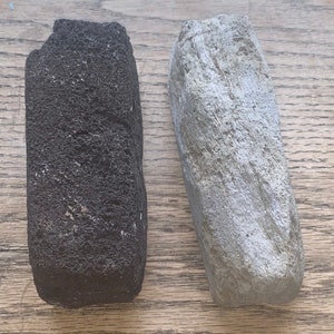 100% Natural Volcanic Pumice Stone image 1