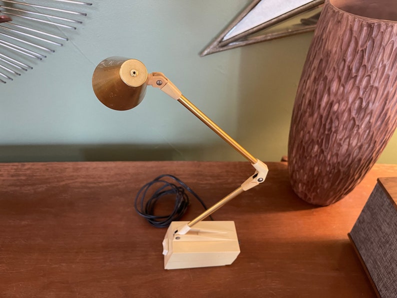 Tensor Wall Mount or Desk Lamp Model 7100 Folding Articulating Light ...