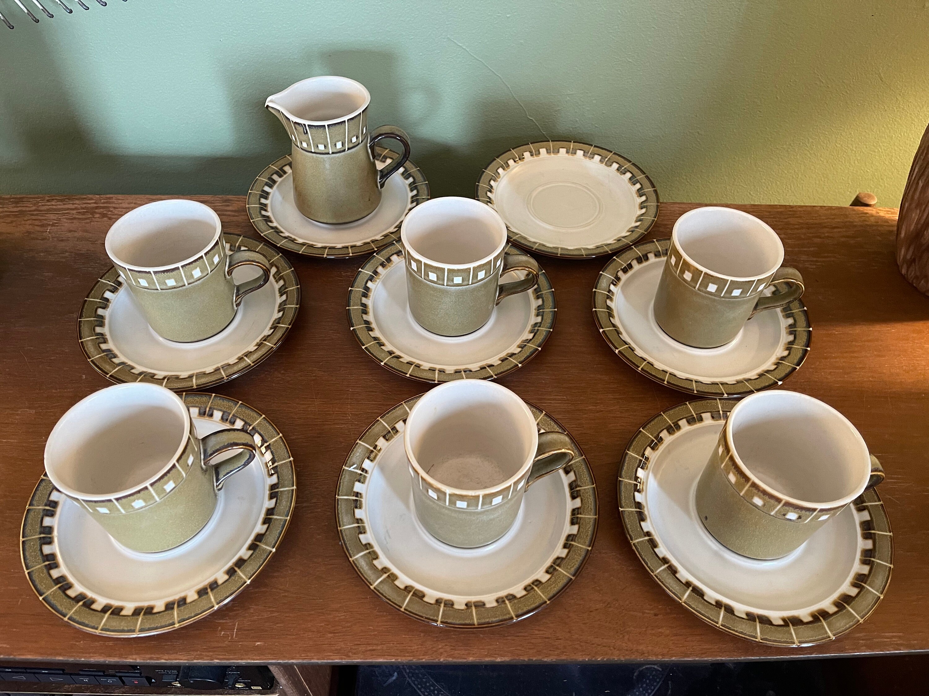 KASUGA ストーンウェア　プレート　カップ　ソーサー ボウル　レトロ　セット Kasuga stoneware - Etsy 日本