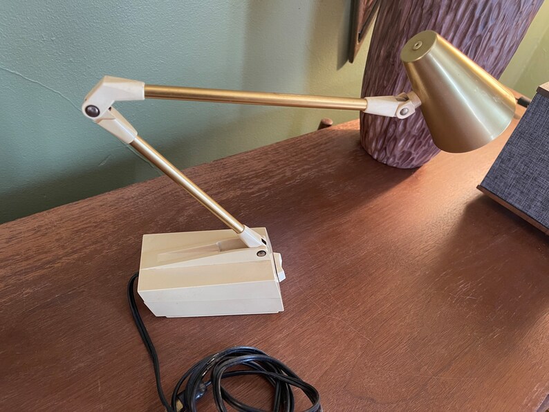 Tensor Wall Mount or Desk Lamp Model 7100 Folding Articulating Light ...