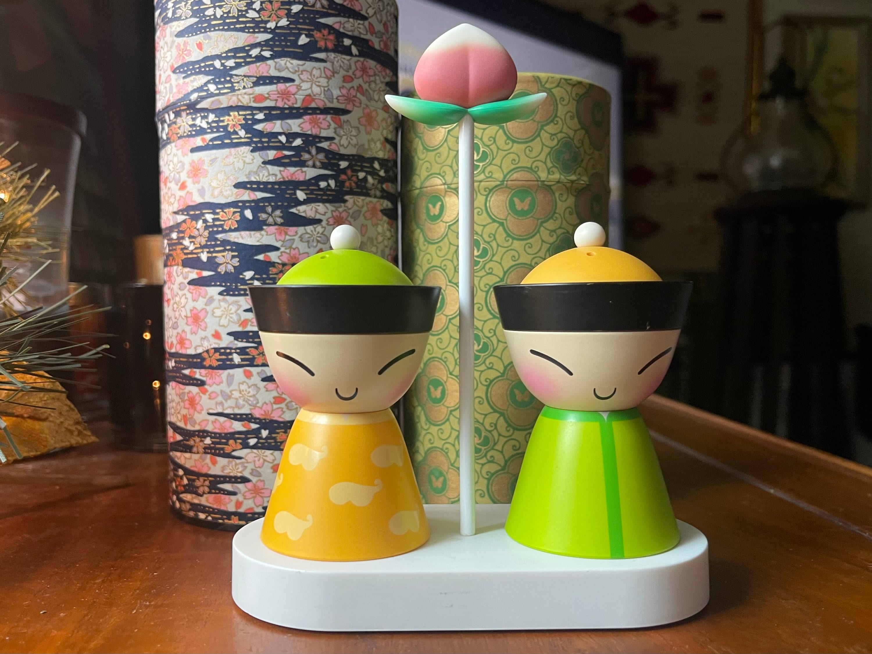 Alessi Mr. & Mrs. Chin Family Stefano Giovannoni Rumiko Takeda
