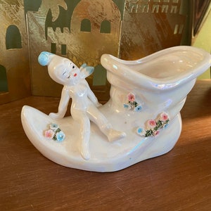Lefton Christmas Pixie Elf on Boot Figurine Planter Holiday Lustreware