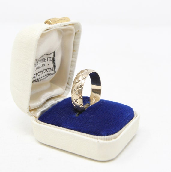 Vintage 1975 English Hallmarked 9ct 9k Gold Star … - image 4