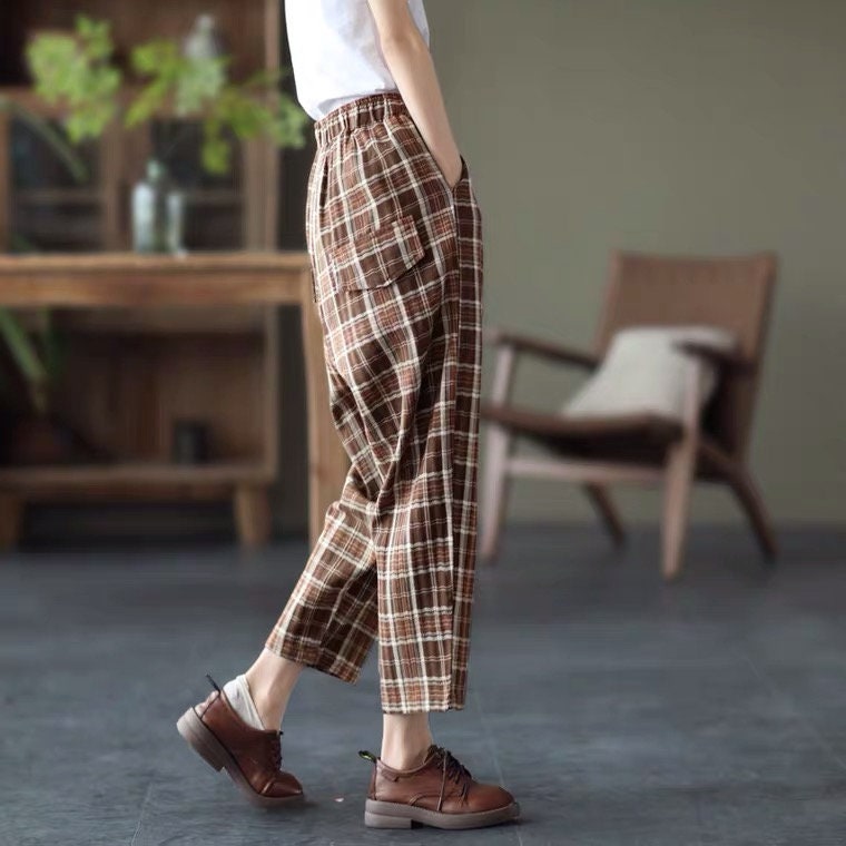 Women's petite hotsell plaid pants