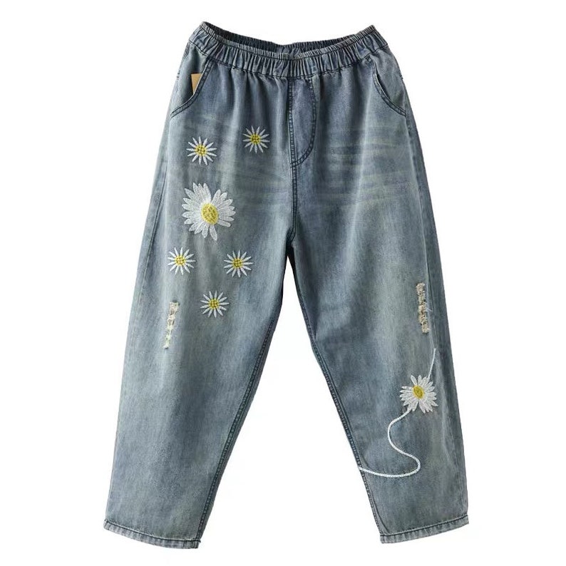 Vintage Embroidered Floral Jeans Blue Embroidered Denim image 6