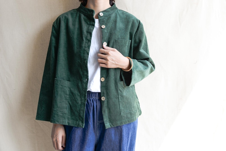 Women Corduroy Coat Jacket Green Big Pocket Jackets Streetwear Coat Wood Button Trench Coat Casual Jacket Handmade Cotton Coat Gifts For Her image 2