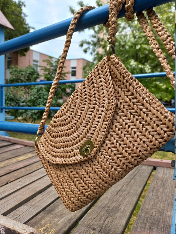 Sac bandouliere en raphia Sac en raphia au crochet Pochette en raphia Sac a main en raphia Sac d ete en raphia Pochette tissee en raphia Sac a main en raphia vintage