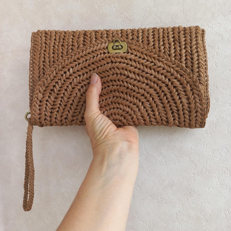 Gehaakte raffia tas raffia crossbody tas geweven clutch raffia handtas zomer handgemaakte raffia tas kleine gehaakte tas raffia portemonnee geweven afbeelding 5