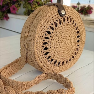 Round crossbody bag crochet raffia handbag round bag vintage raffia bag raffia purse small crochet bag straw raffia bag circle bag