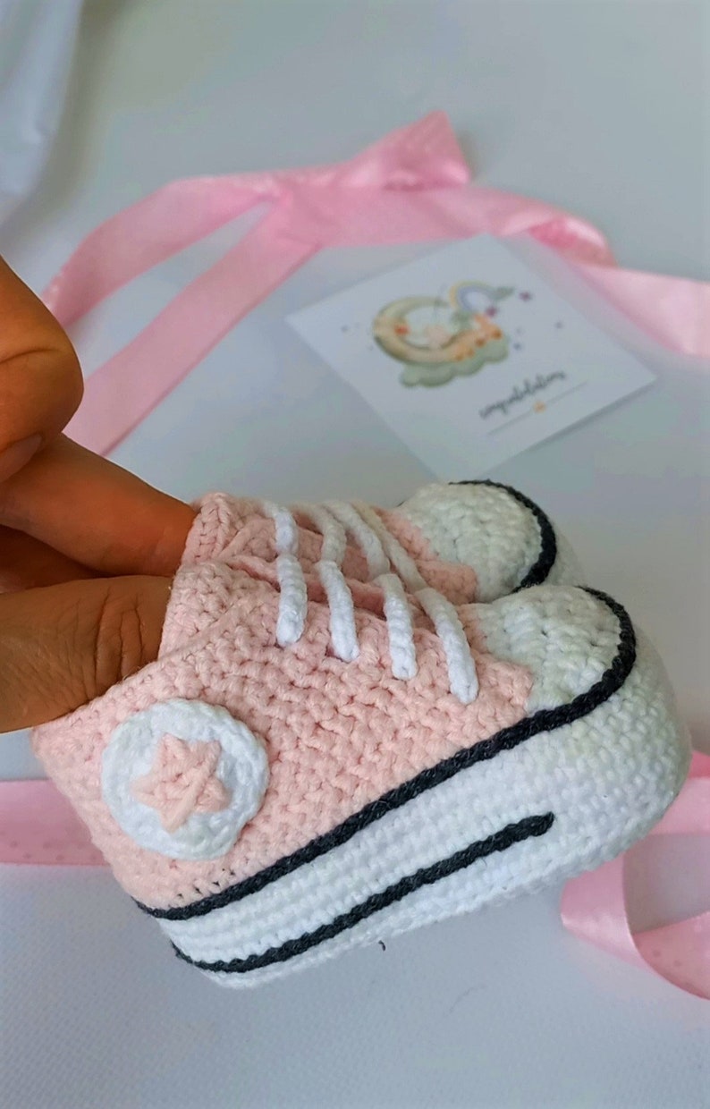 Crochet baby boots pink, Newborn converse, Congrats pregnancy gi Crochet baby boots pink, Newborn converse, Congrats pregnancy gi