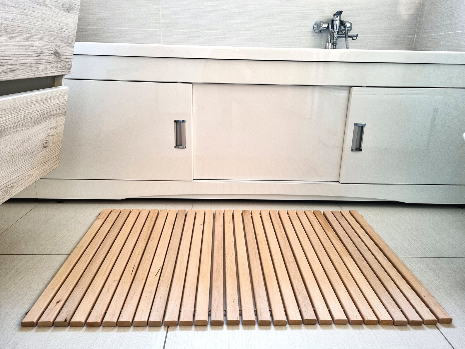 Wooden Roll up Shower, Roll up Bath, Roll up Outdoor Mat 35 X 24