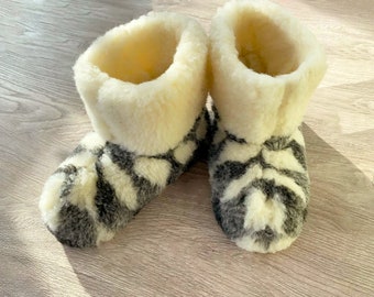 Home Winter Slippers. Sheep Wool Home Shoes. Warm Ukrainian Chuni Unisex