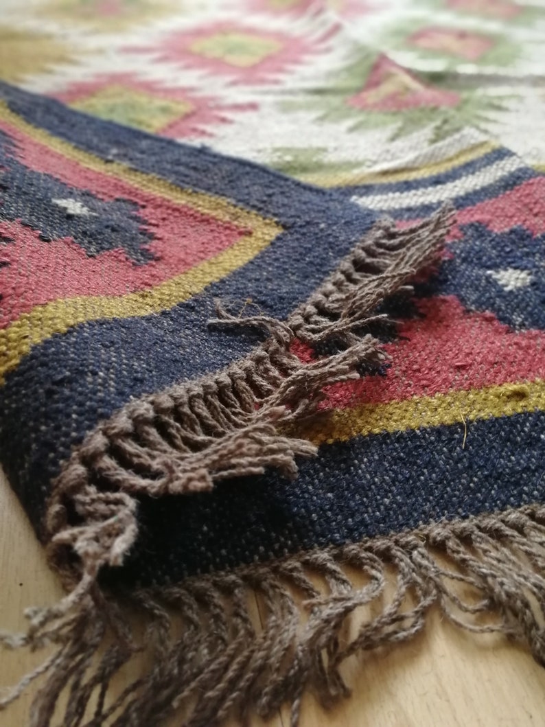 Handwoven Jute Kilim Rug 5x8 Ft Etsy