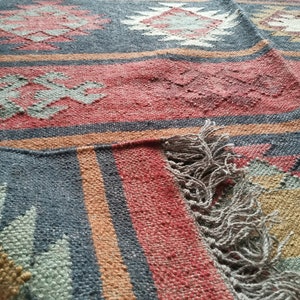 Jute Kilim Rug 5x8ft